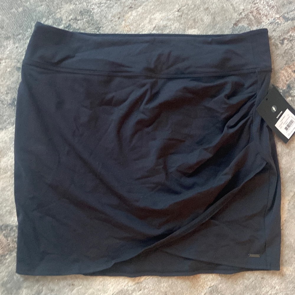 NWT Sugoi skirt - cycling